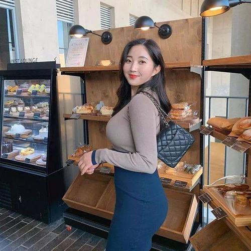 敌托邦英雄之争游戏下载